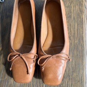 M. Gemi Tan ballet flat 7  37